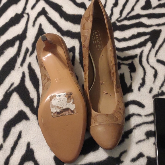 Ladies heels - Picture 3 of 4